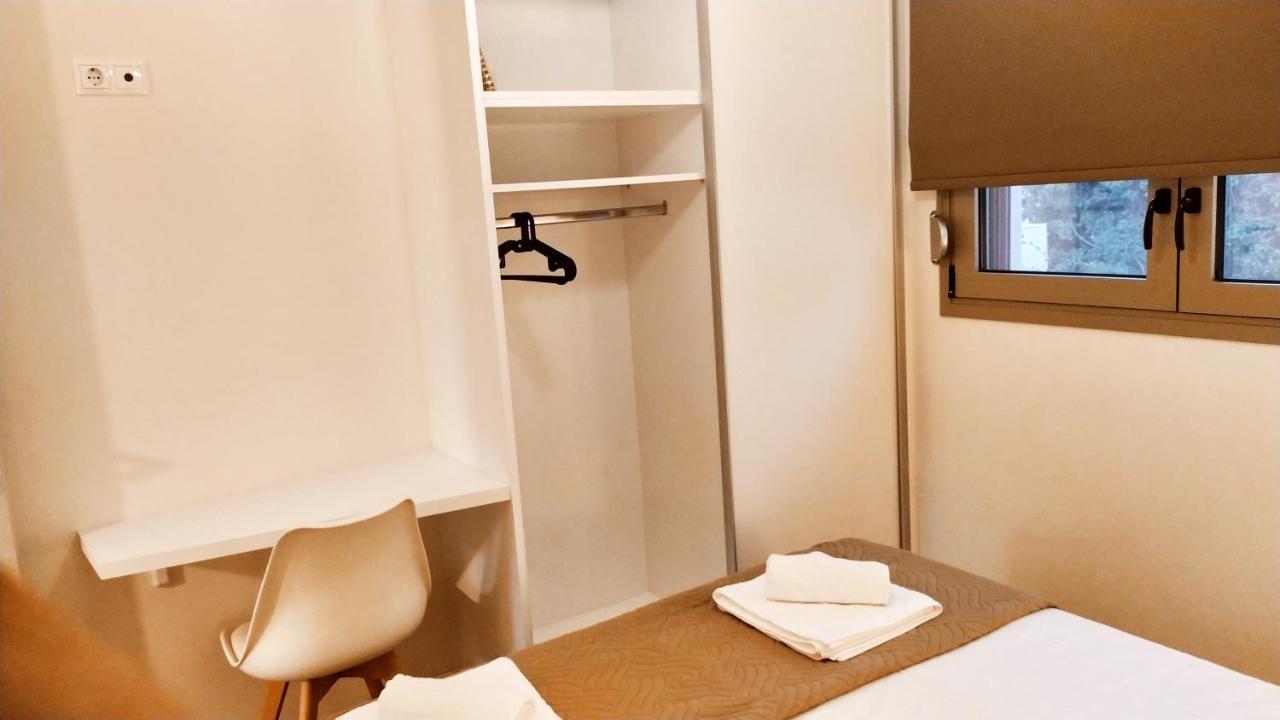 Uni Island - Old Town Suites Iraklion Buitenkant foto